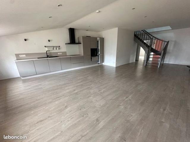 F4 en duplex hyper centre