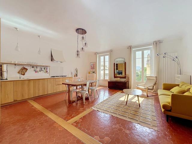F4 Nice Libération Charme Ancien 110m² Nice