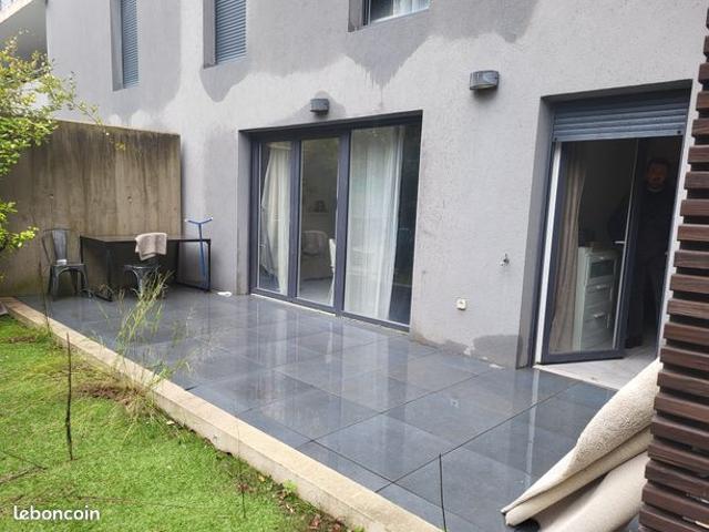 F4 rez de jardin exclusivité la croix d'argent