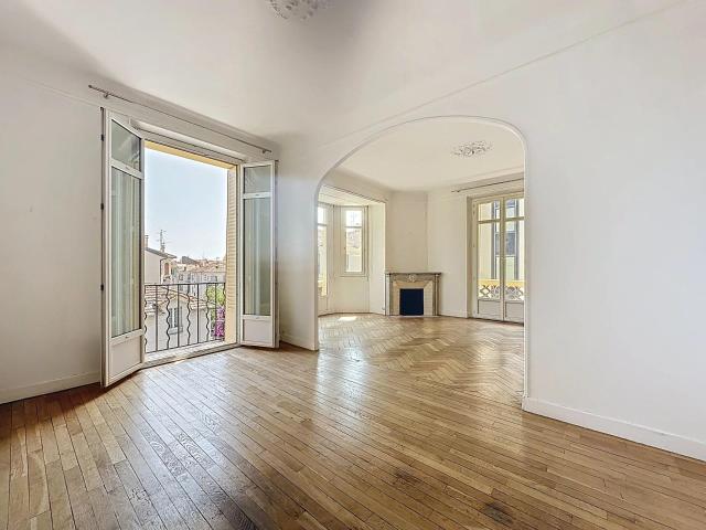F5. Cannes / Saint Nicolas 116m² Cannes