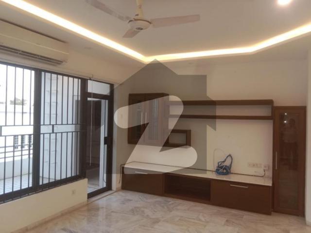 F/6 Newly Renovated House Available For Rent F 6