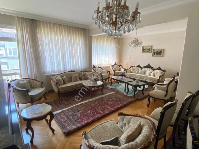 Fındıkzade Emin Ali Yasin Sokakta Asansörlü 95 M2 Kiralık Daire