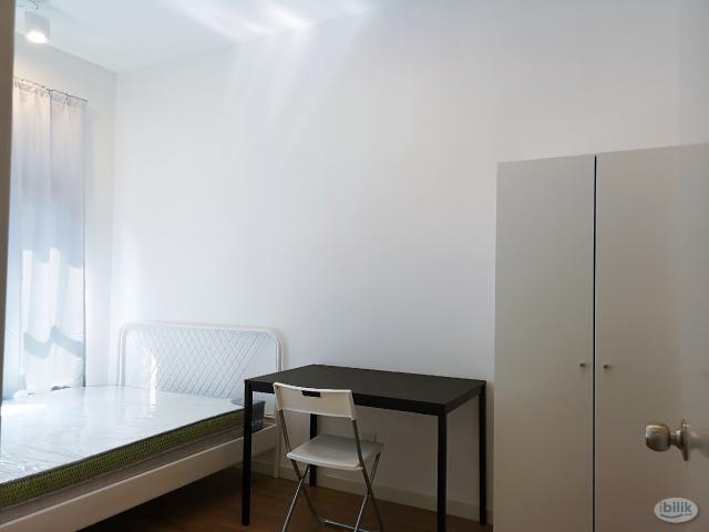 F.Furnished Master Room at Casa Green @ Bukit Jalil Walking distance to LRT Muhibah Station