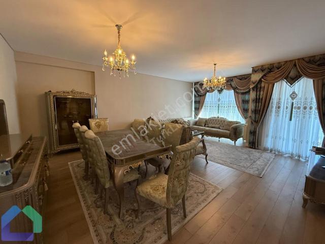 Fırsat! Avrupa Konutları Atakent 4'te Satılık 3+1 Daire |125 M²|
