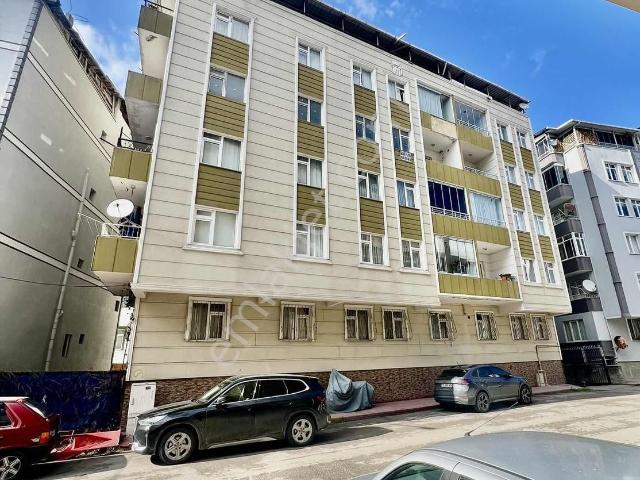 Fırsat Gazi Devlet Hastahane Yakını 3+1 Ara Kat Önü Açık