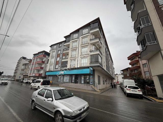 Fırsat Daire 1hafta Geçerli Irmak Caddesi Yol Üstü Geniş 3+1