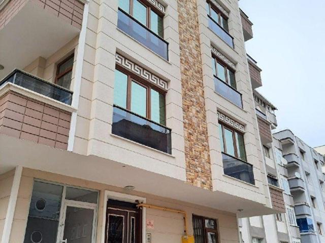 fırsat daire Atakent tramvay altında 1+1 yüksek giriş