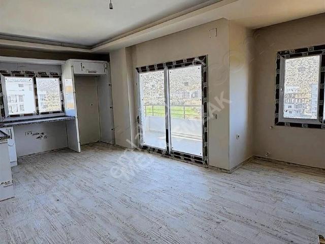 Fırsat Fiyatı İle Geniş 2+1 Satılık Daire