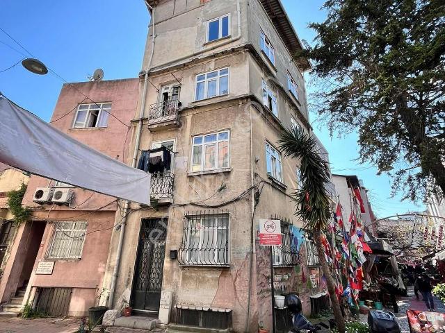 Fırsat Kumkapı Balık Restoranları Girişi Çift Cepheli 6 Katlı