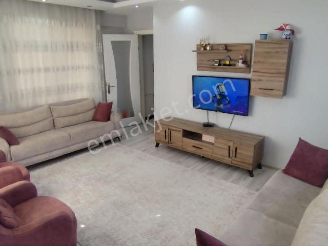 Fırsat İlandır İlbadı Mahallesinde 9 Yıllık 2+1/90 M2 Yüklüklü Yerden Isıtmalı Daire 3.050.000 Tl