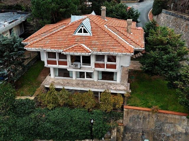 Fırsat Sarıyer Yeni Dostlar Sitesi Orman Manzaralı Müstakil Villa