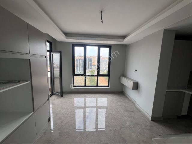 Fıstıklık'ta Sıfır 3+1 Kiralık Daire Merkezi Konum