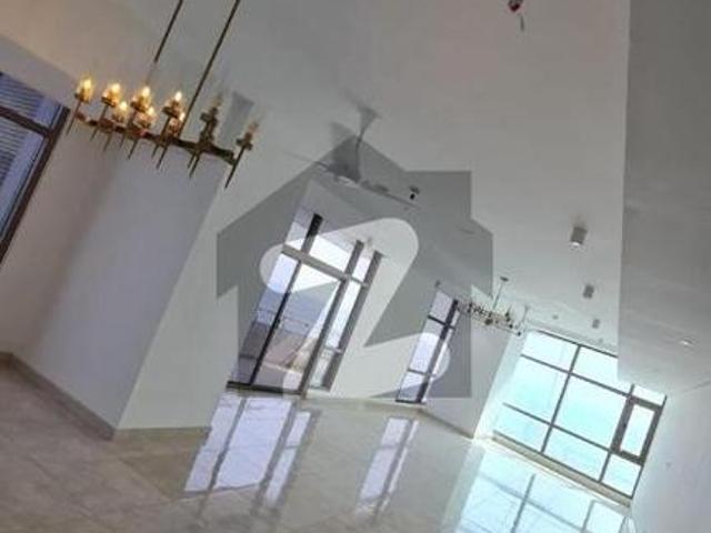 F Type Sea Facing Flat For Rent Emaar Crescent Bay