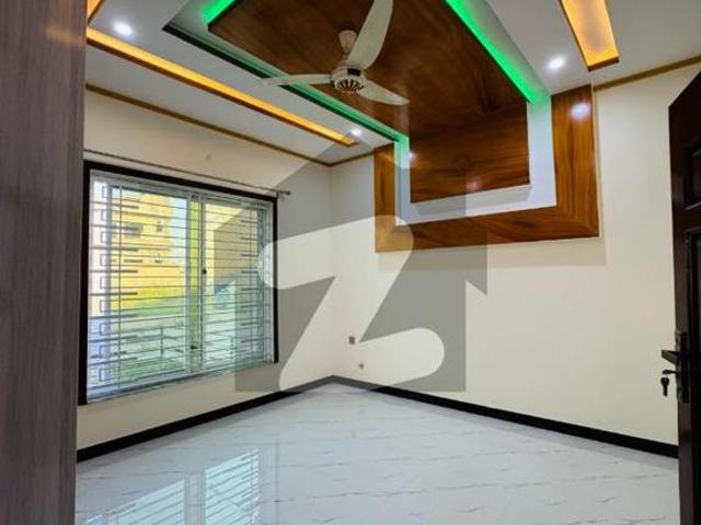 F 17/2 For Sale House F 17/2