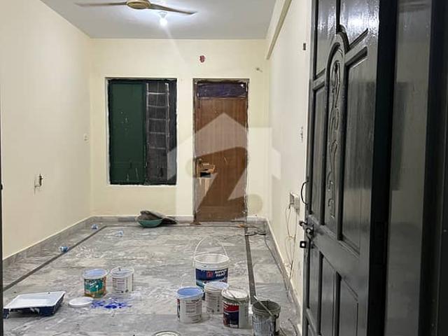 F 10/4 Flat For Rent 2 Beds