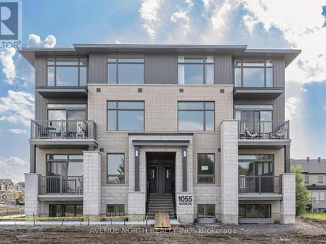 F 1055 Cedar Creek Drive, Ottawa, ON, K1X 0G3 townhouse for lease | Listing ID X13576 | Royal LePage