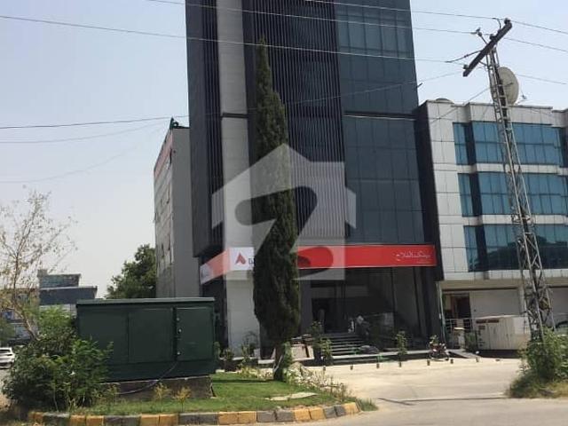 F 10 Markaz Commercial B/ New Plaza 40x40 Three Sides Corner B/ M G+5