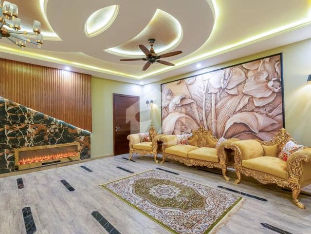 F 10 brand new house for sale
