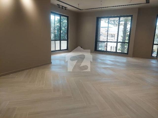 F 10 Dead End Street Peace Full Location House For Sale