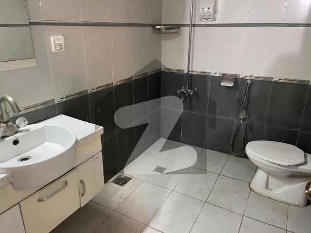 F 10 Double Storey House 6 Bedroom For Rent F 10