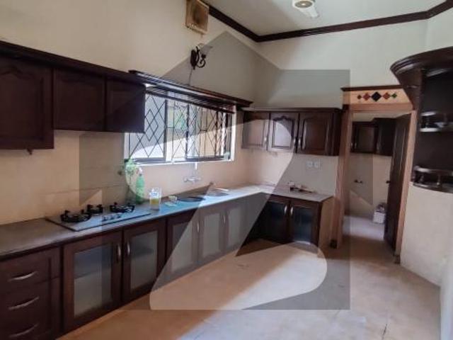 F 10 Excellent Double Storey House 666 Square Yard Proper 5 Bedrooms, Proper 5 Attached Bathrooms Modern Fittings Along With Marble Flooring Drawing Dining, TV Lounge, Kitchen, Terrace F 10