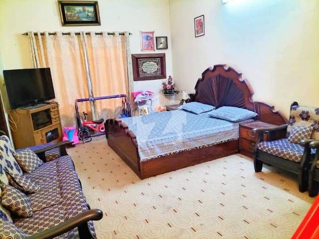 F 10 House Available 600 Square Yards With 1 Kanal Extra Land Close And Street