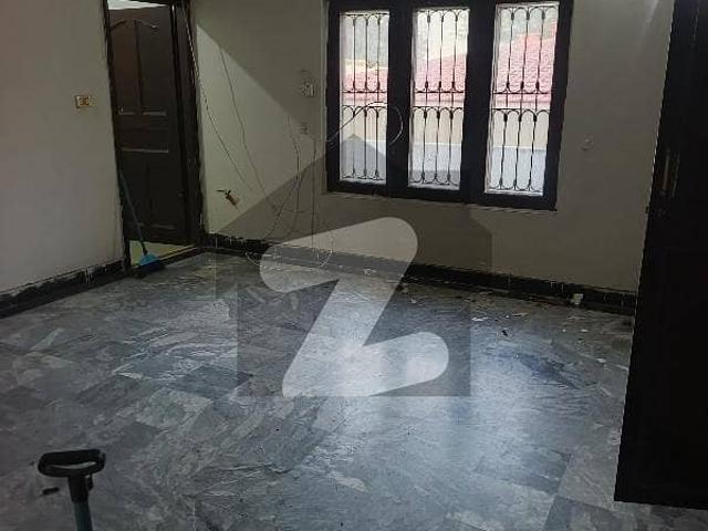 F 10 Prime Location One Kanal 2'Bed Upper Portion For Rent