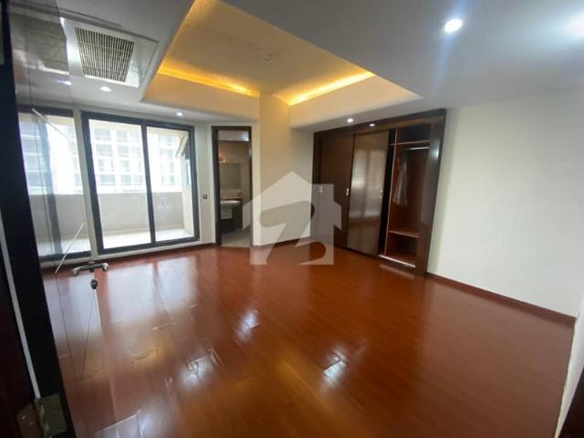 F 10 Silver Oaks 3 Bed Apartment For Sale