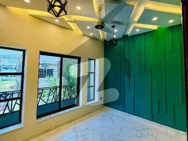 F 10 1 Kanal House Up For rent F 10