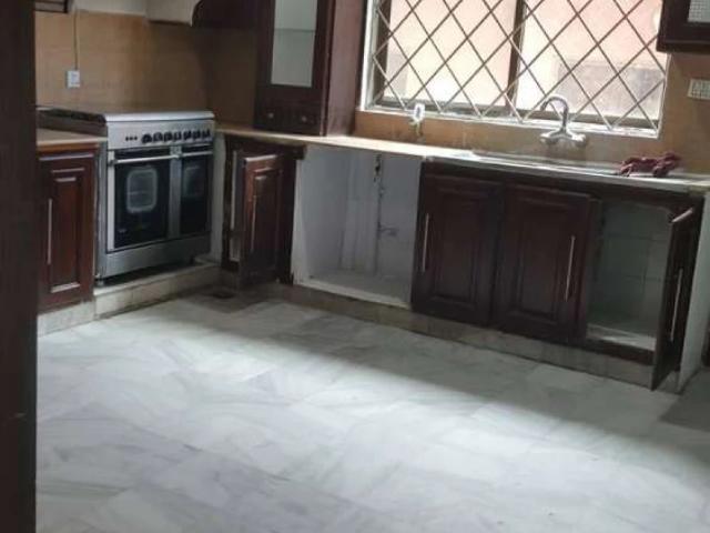 F 10, 666yd Full house 7 Bed Islamabad F 10 ID 33645