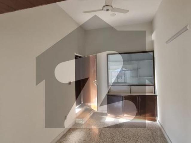 F 11/3 Solid Built 500 Yards House, 5 Bedrooms, Sun Facing, Near Margalla Road Demand 25 Crore, Negotiable F 11