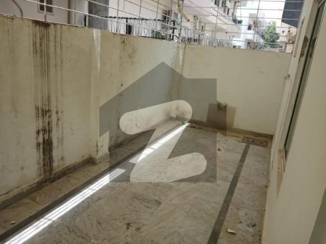 F 11/4 50x90 Triple story house for sale F 11/4