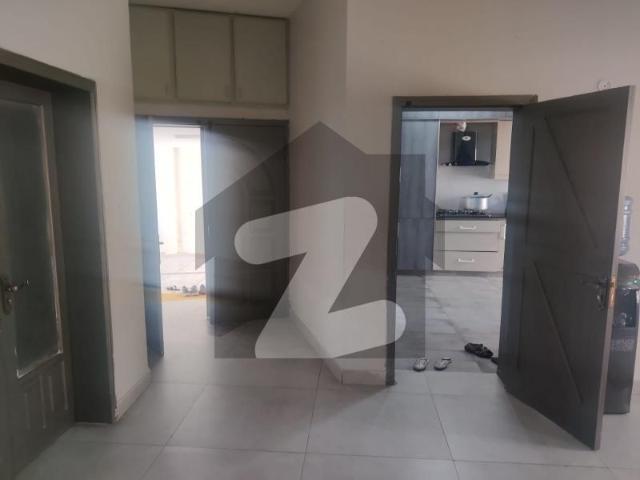 F. 11/4 main nazam ud din road size 75x120 house for sale F 11