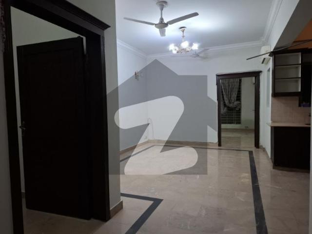 F 11 Markaz Un Furnished 2 Bedroom Apartment 4th Floor Available For Rent F 11 Markaz