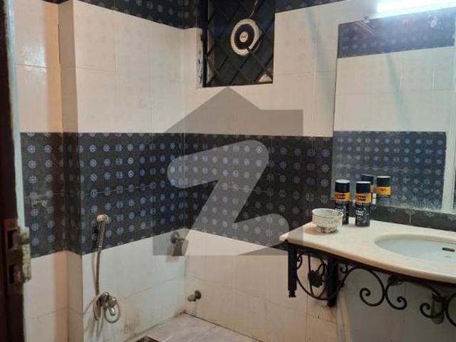 F 11 Markaz Un Furnished 3 Bedroom Apartment For Rent In Islamabad F 11 Markaz