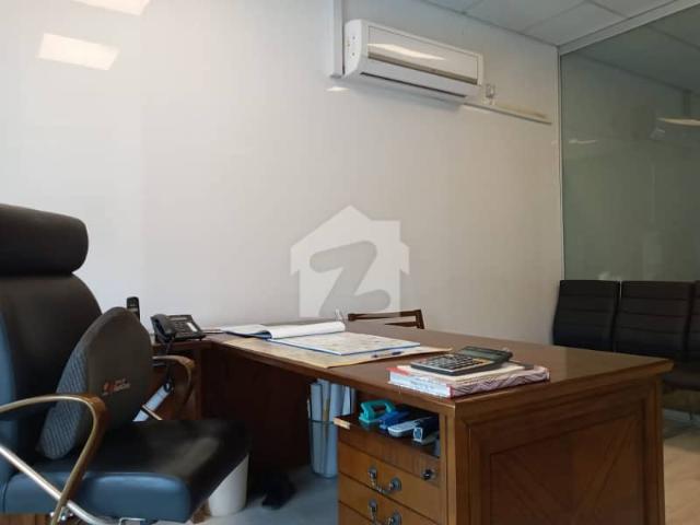 F 11 Markaz Islamabad Main Double Road Luxury Furnished 500 Sq. Ft Office Available For Rent Reasonable Demand