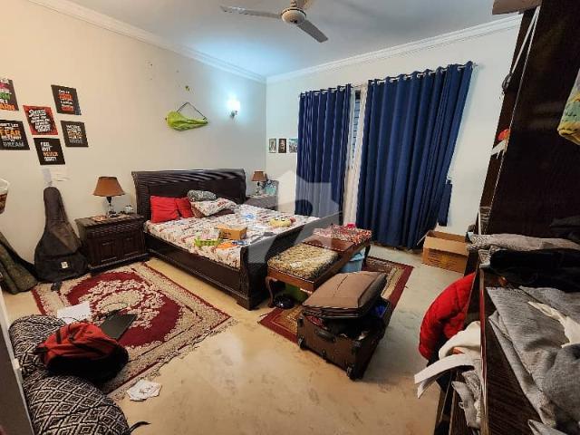 F 11 Markaz Luxury 2 Bedroom Attached Bath Drawing Dining Tv Lounge Kitchen Under Ground Car Parking Apartment Available For Sale