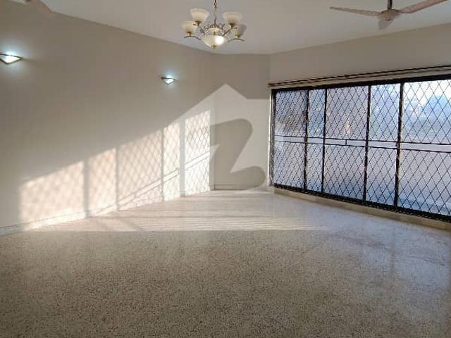 F 11 Mind Blowing Location What A Outstanding 2 Storey Full House 6 Beds
