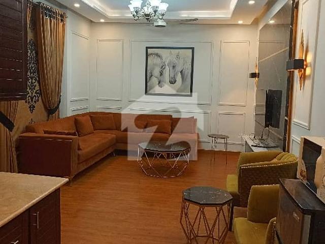 F 11 One bedroom fully furnidhed apartment available for rent