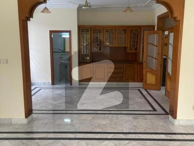 F 11 Beautiful House For Rent Prime Location F 11