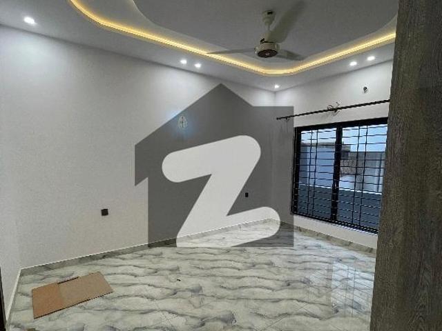 F 11 Brand New 26 Marla Ground+Basement Having 6 Bedrooms Attached Washrooms DD Tv Lounge Store Servant Quarter 2 Kitchen Solar System Rent 6 Lac F 11