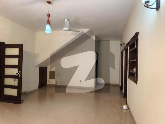 F 11 Double story House 6 Bedroom available For Rent F 11