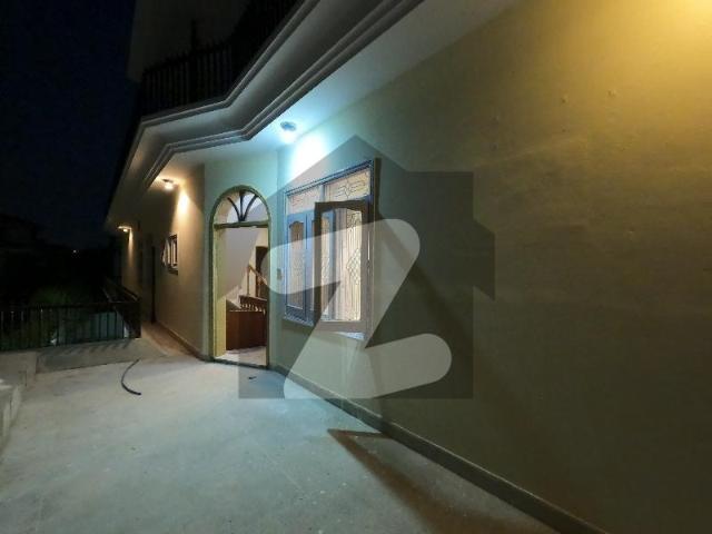 F 11 double story house new bathrooms 4 bedrooms 2 kitchens f 11