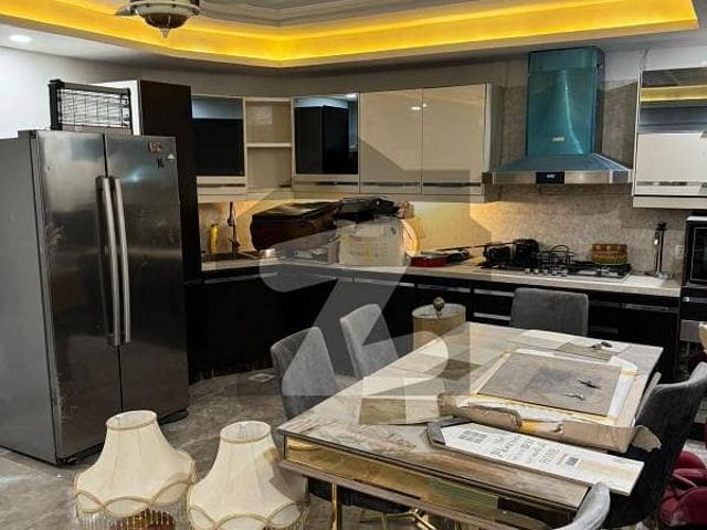 F 11 parka facing 444 square yards house available 40*90. Tile flooring