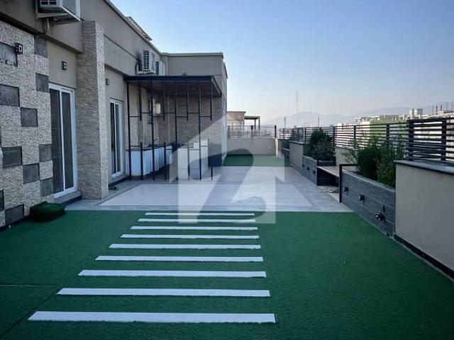 F 11 4 Beds Penthouse For Rent