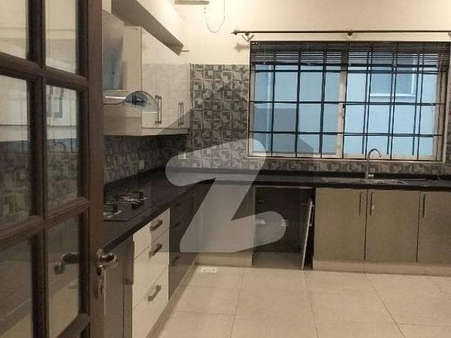 F 11 666 Gaz Front Said Duplex Triple Storey 5bed Full House