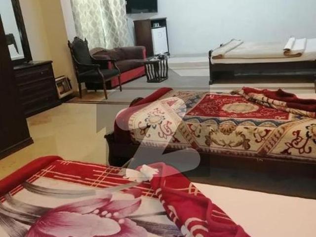 F 11, 7 bedrooms House For Rent F 11