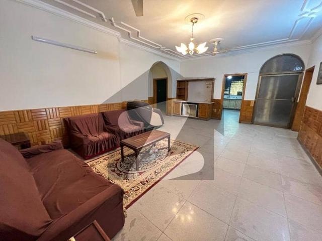 F 6/1 Size 500sqy Ground Floor Sami Furnished 3bed 3bath DD Tvlounge Kitchen