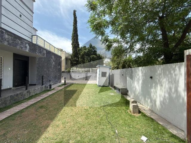 F 6 4bedroom Full House 666 Syd Available For Rent F 6