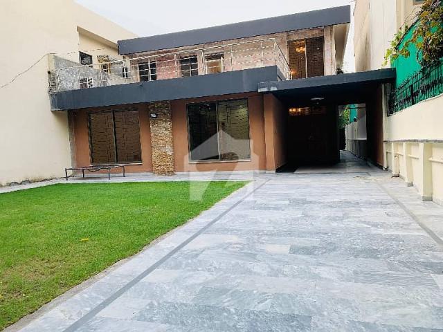 F 6 Beautiful House For Rent